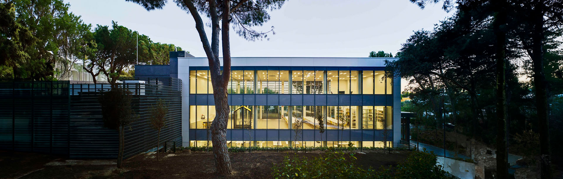 700 kVA standby for uninterrupted teaching at Liceo Europeo in Madrid